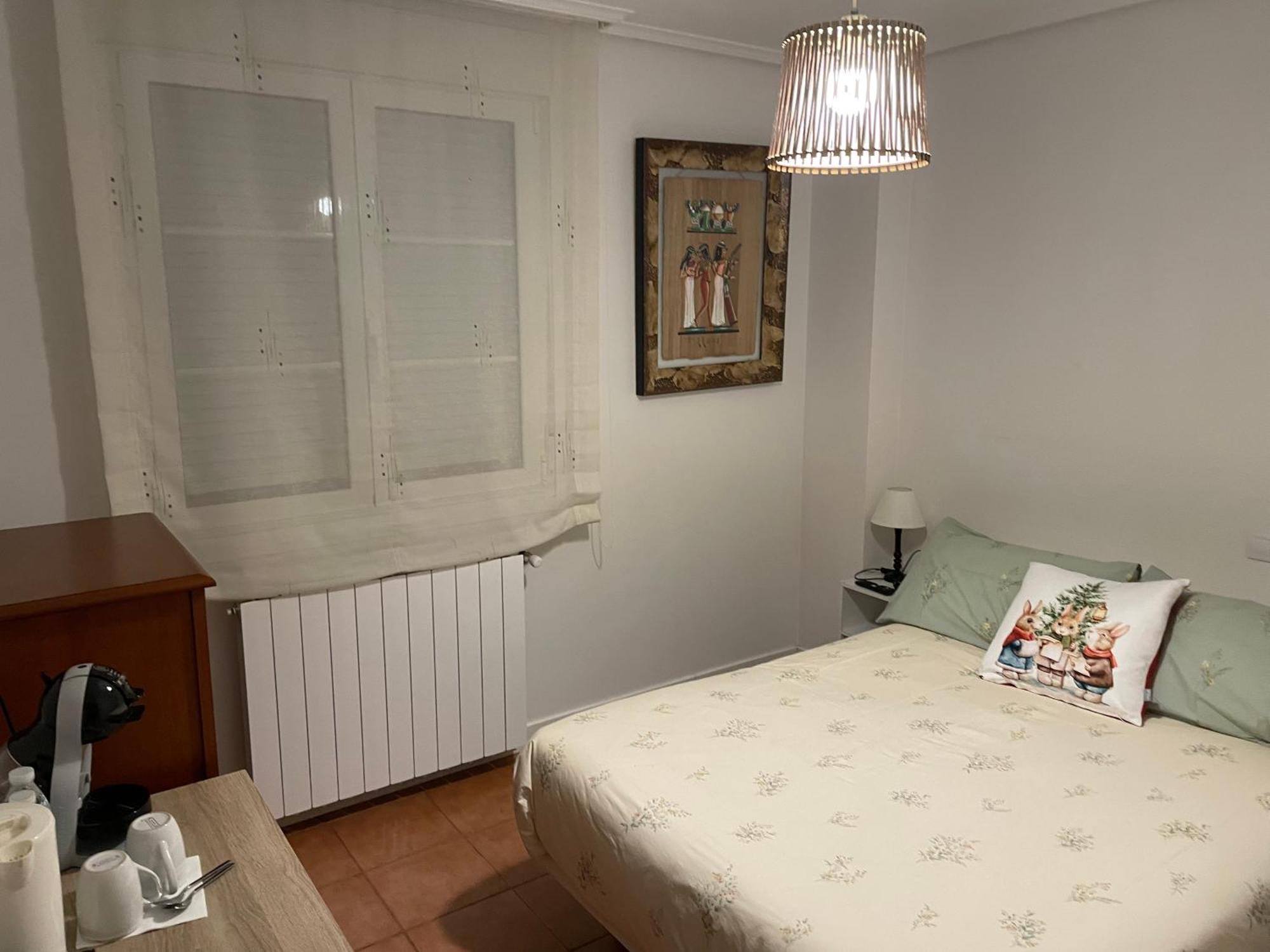 Habitacion Con Bano Privado โบโอ เด เปียลากอส ภายนอก รูปภาพ